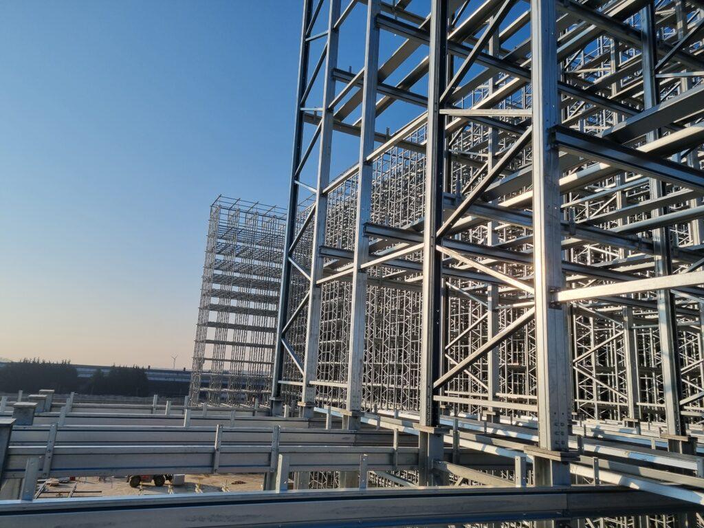 clad rack warehouse construction